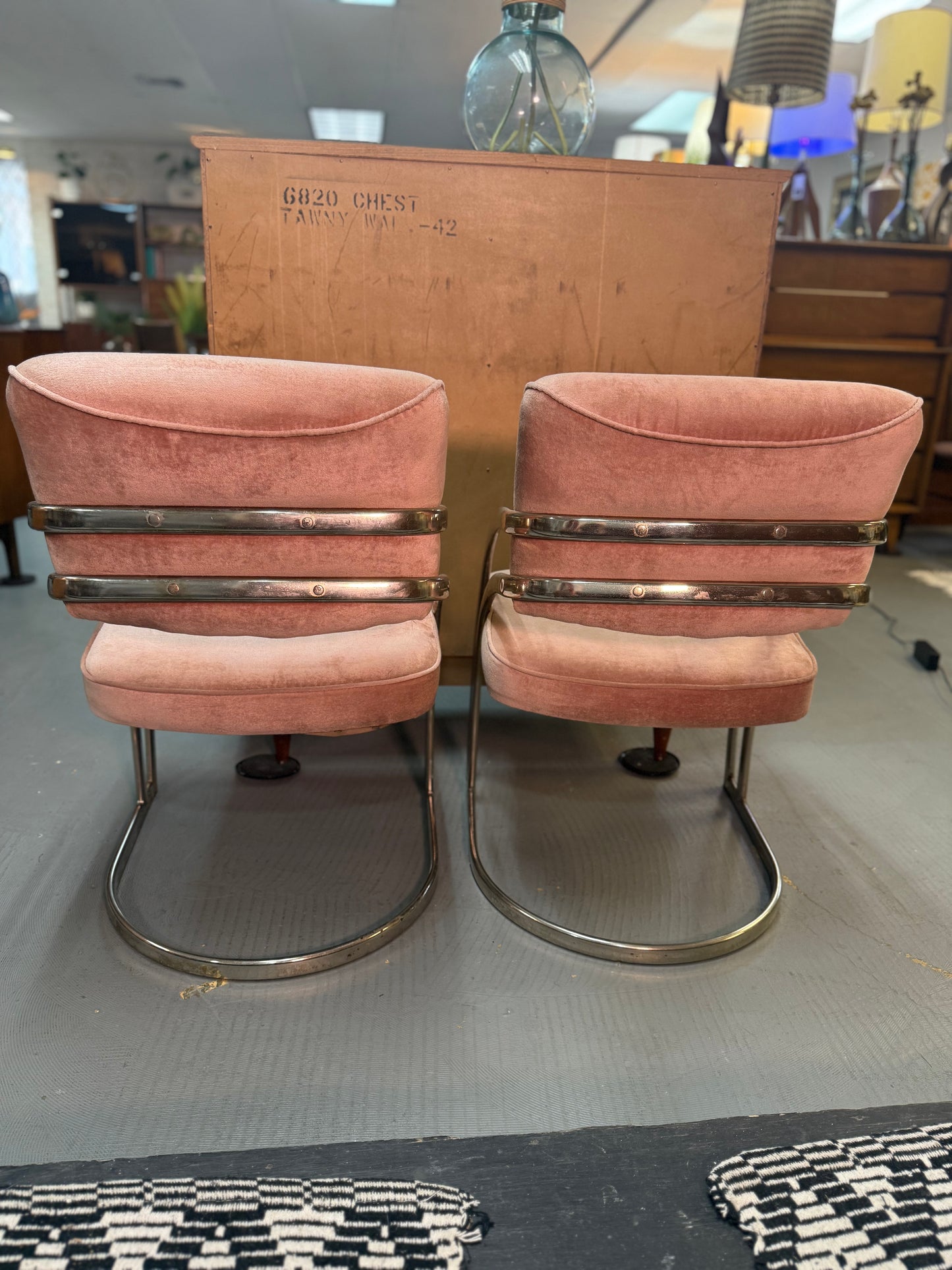 Milo Baughman Catilever Chair Set