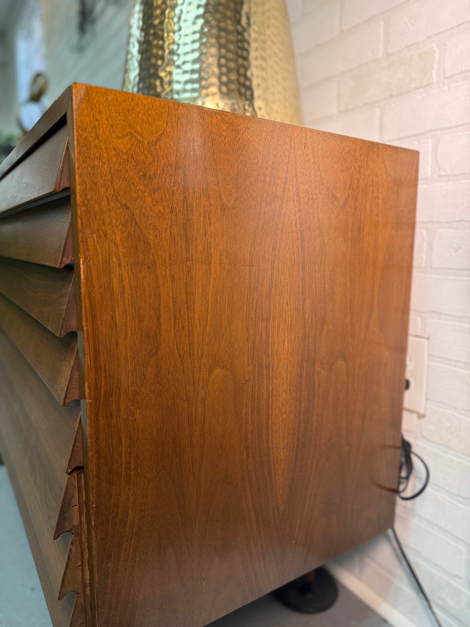 american of martinsville dresser CUSTOMIZABLE: American of Martinsville Transitional Dresser