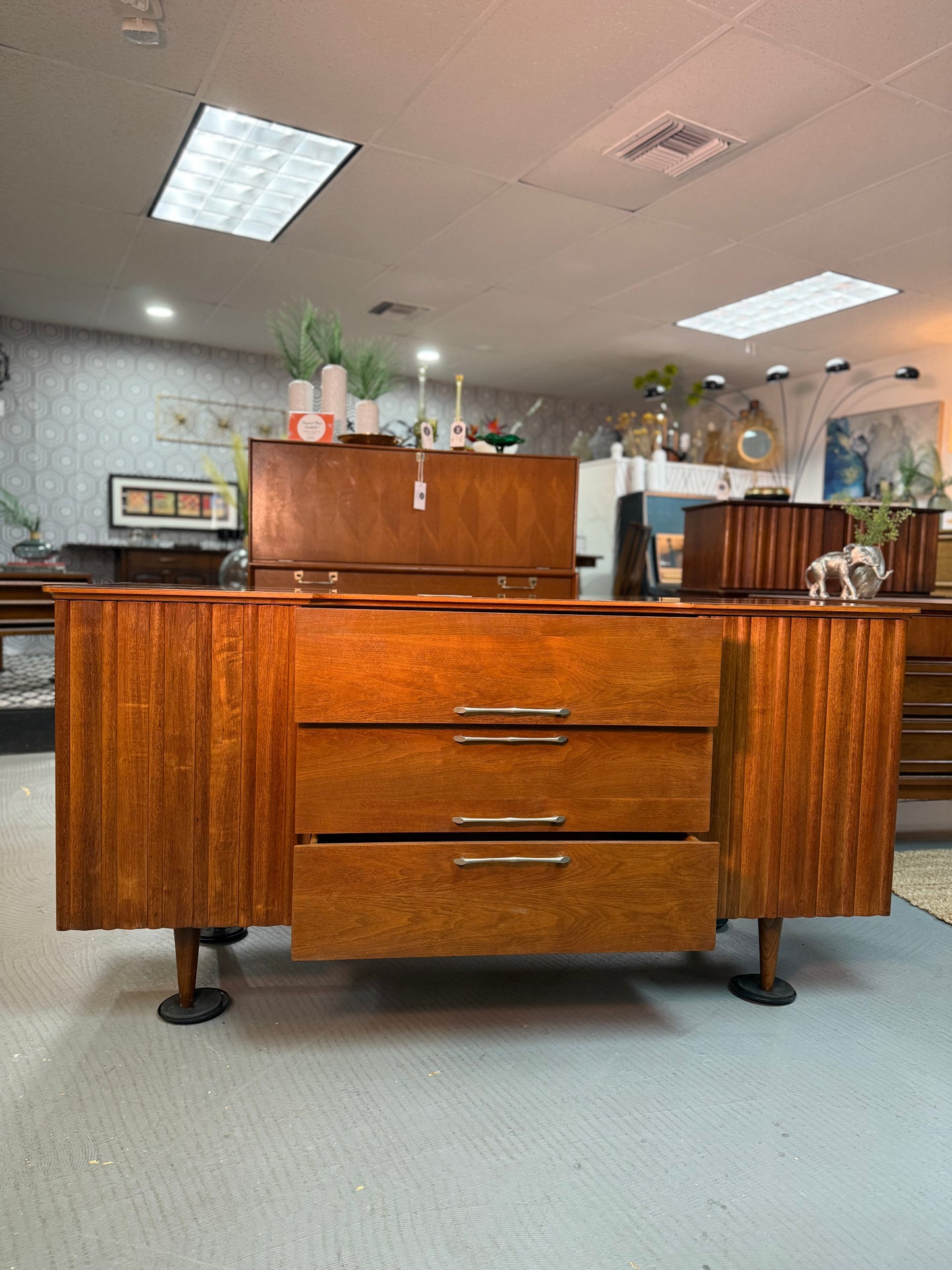 United Buffet Sideboard