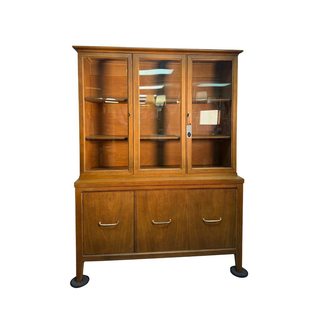 China Cabinet Hutch