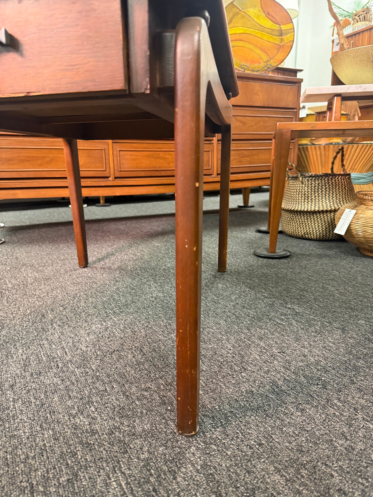 Lane Side Table