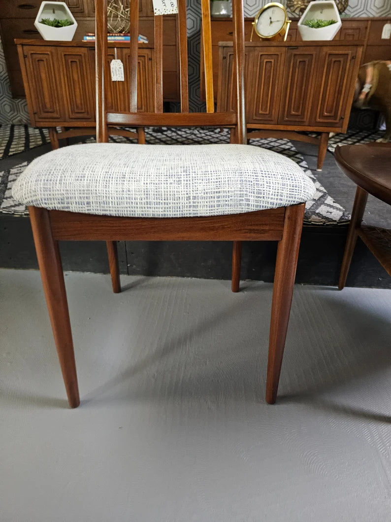 Lane MCM Dining/Ascent chair set