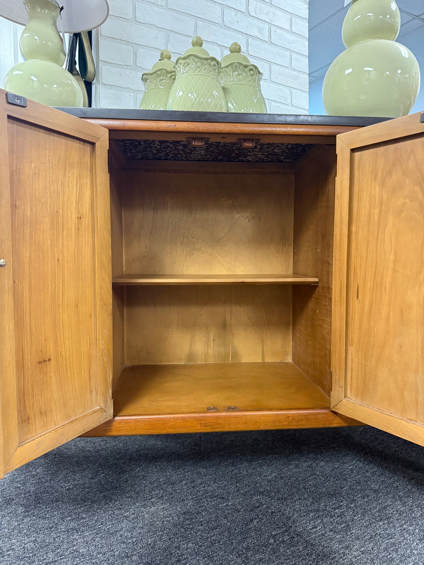 Diamond Head Rolling Bar Cart