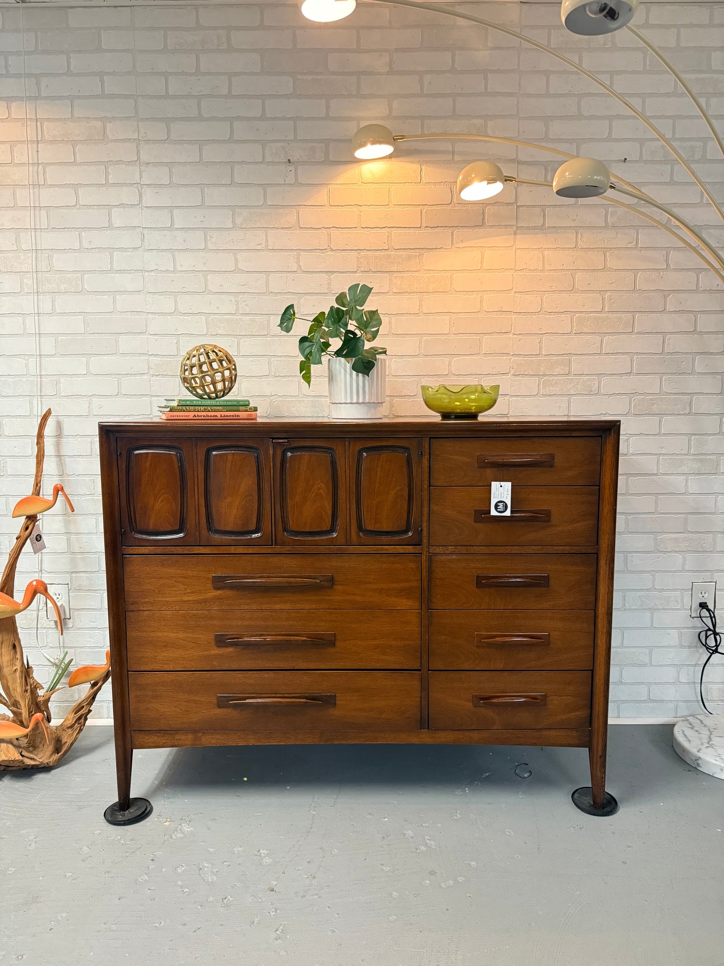 Broyhill Emphasis chest