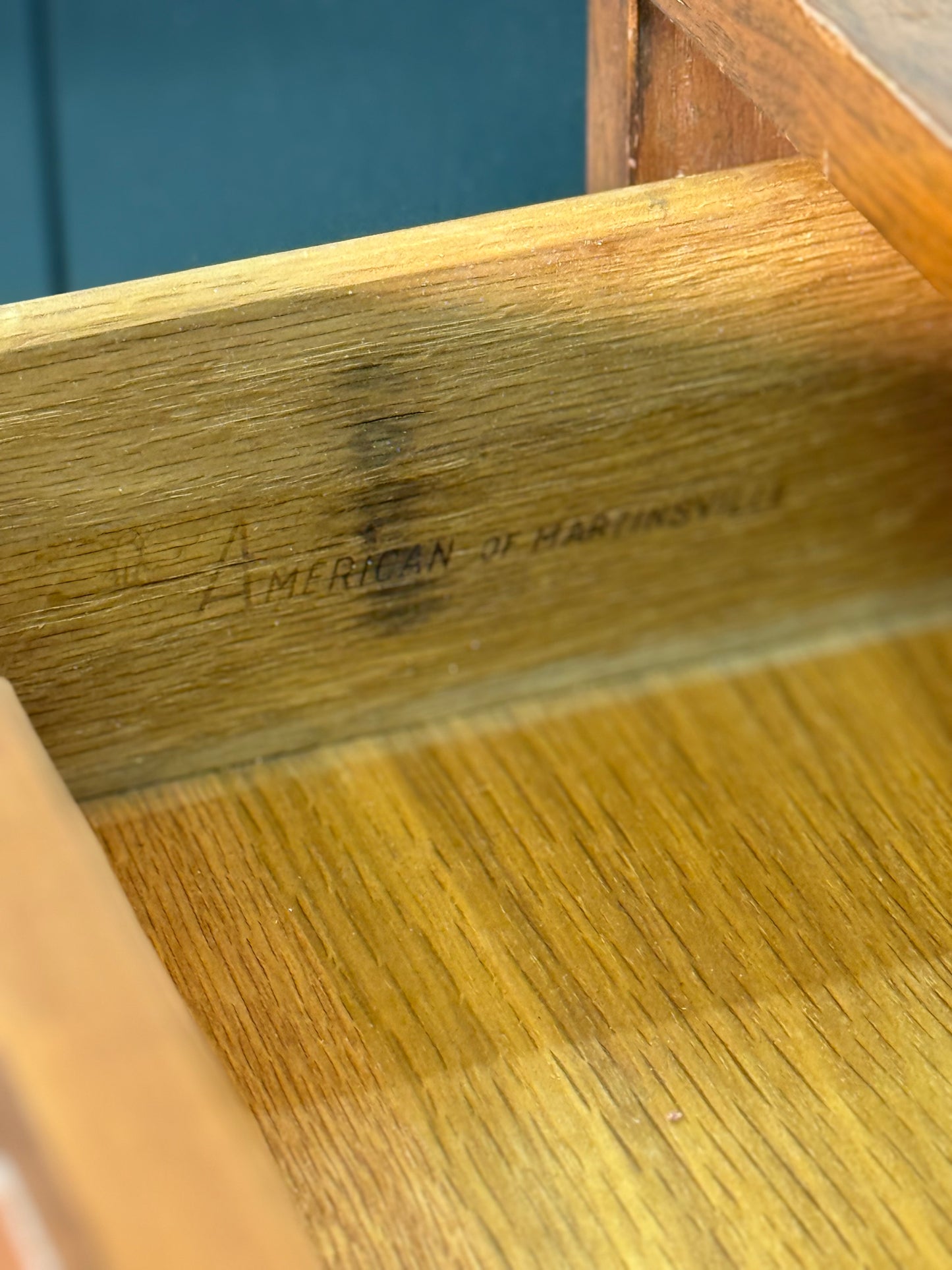 American of Martinsville Dresser