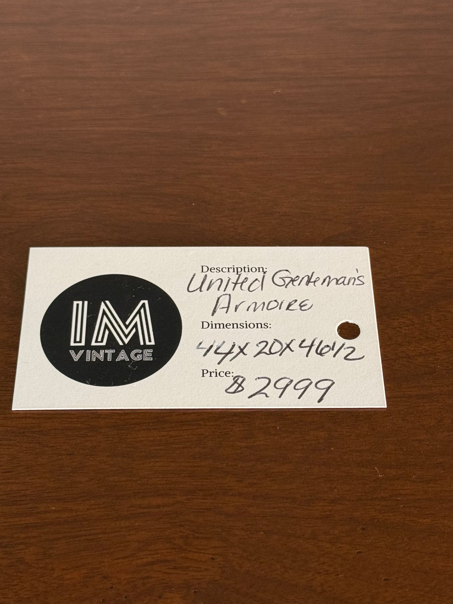 United Gentleman’s Armoire