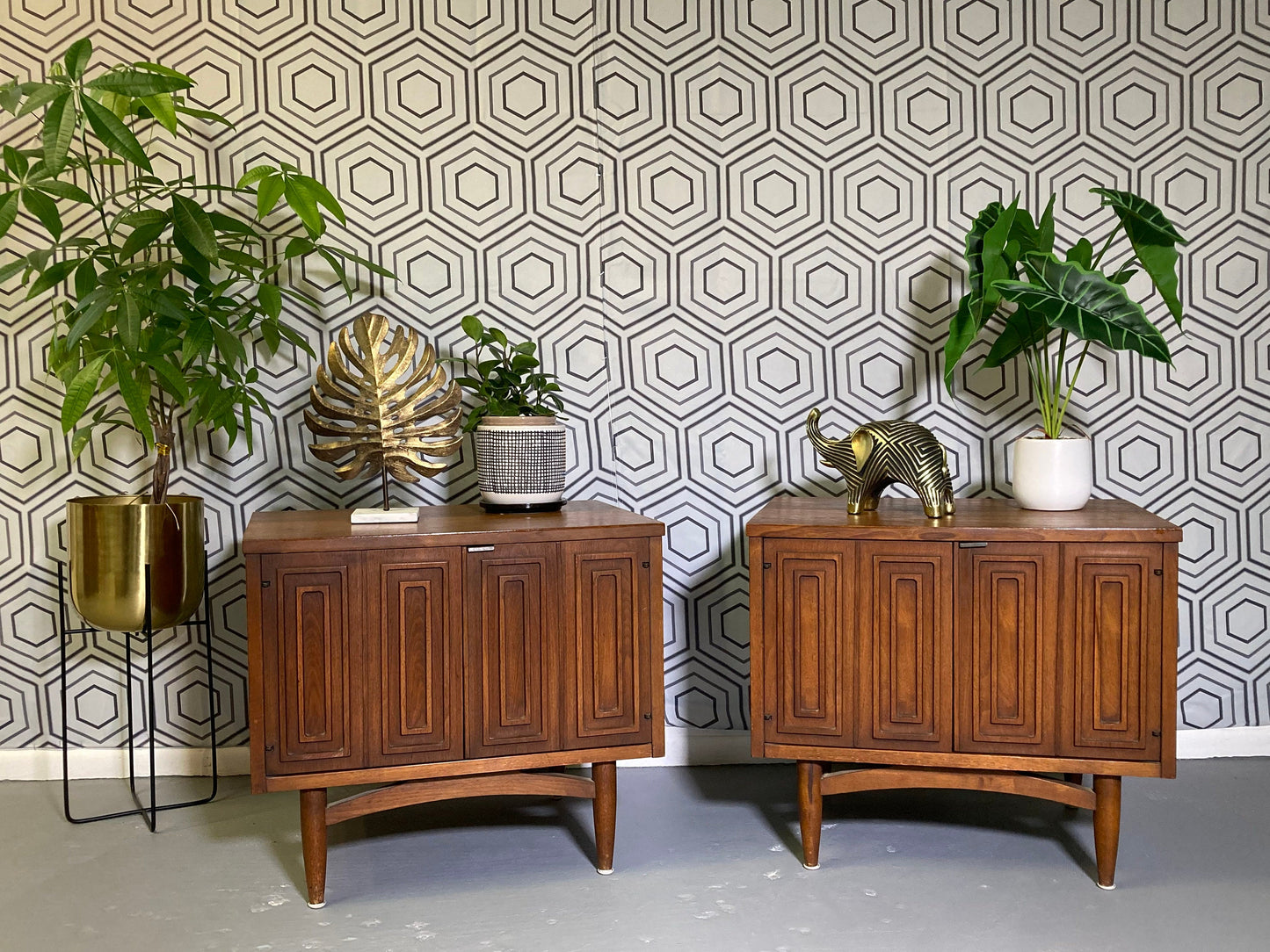 Set of Two Mid-Century Modern Sculptra Night Stands (FREE shipping)