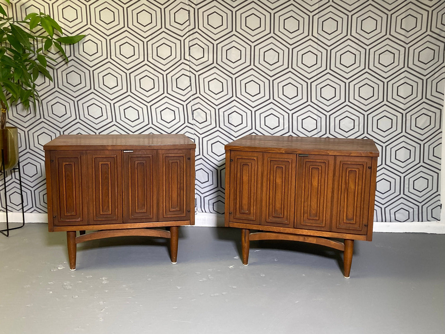 Set of Two Mid-Century Modern Sculptra Night Stands (FREE shipping)