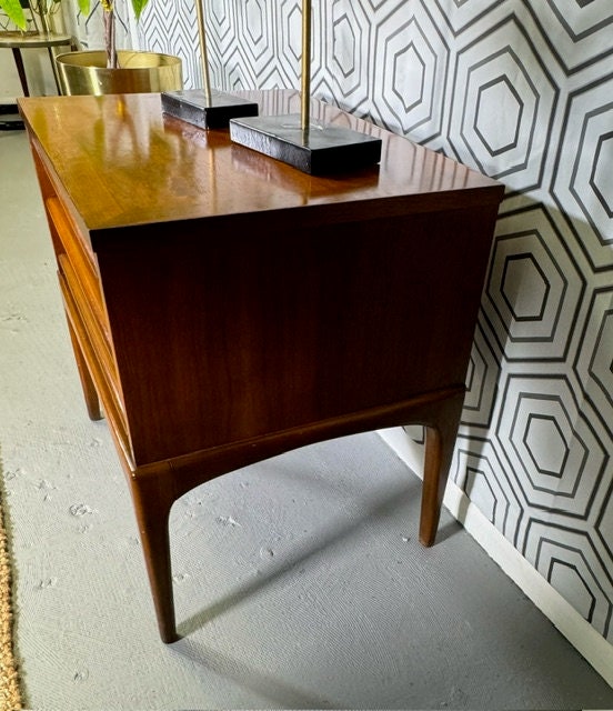 Lane Rhythm Single Nightstand - Mid Century Modern Nightstand