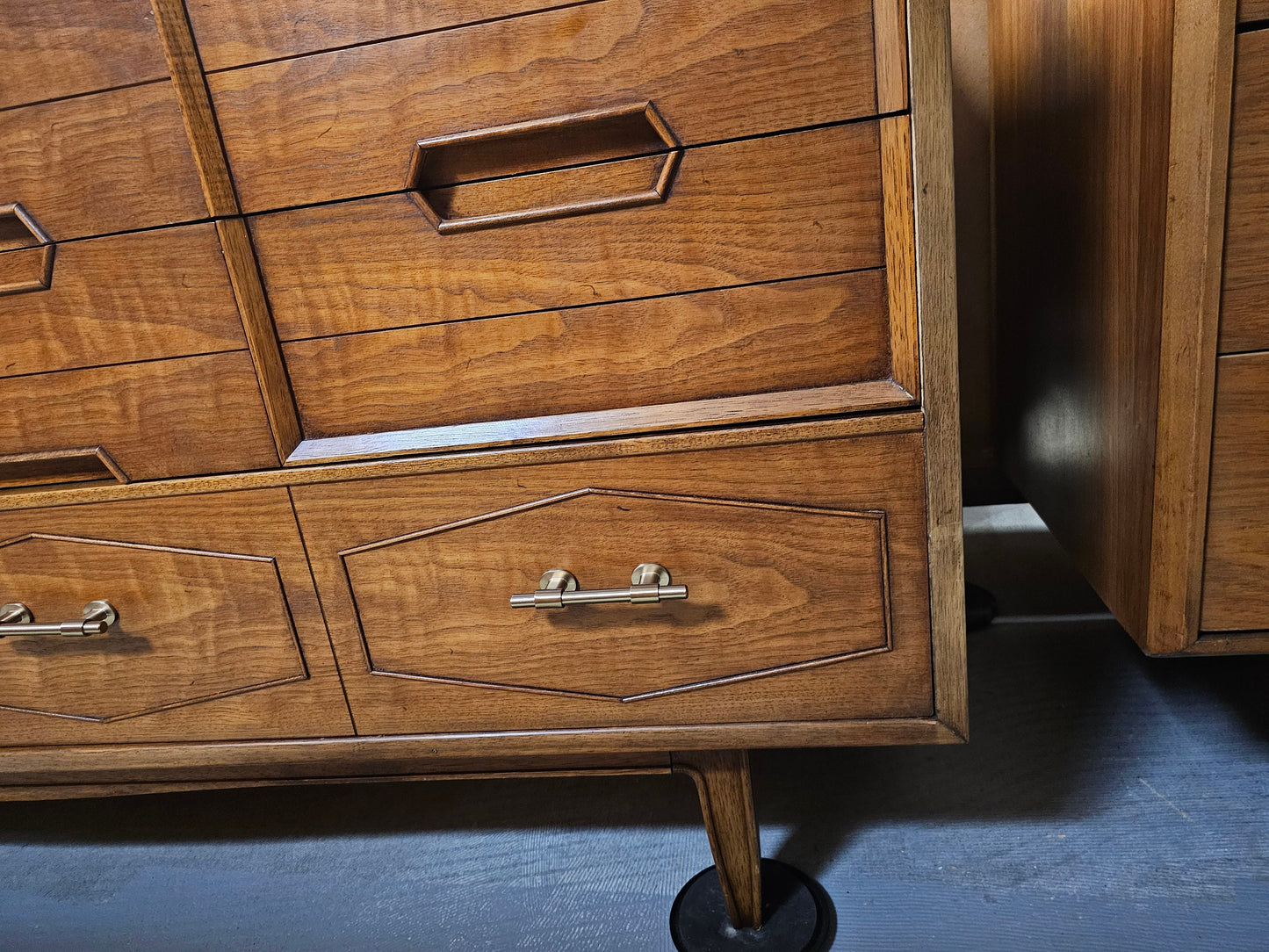 Omega Dresser by Thomasville, Vintage Mid Century Walnut 1960s Dresser