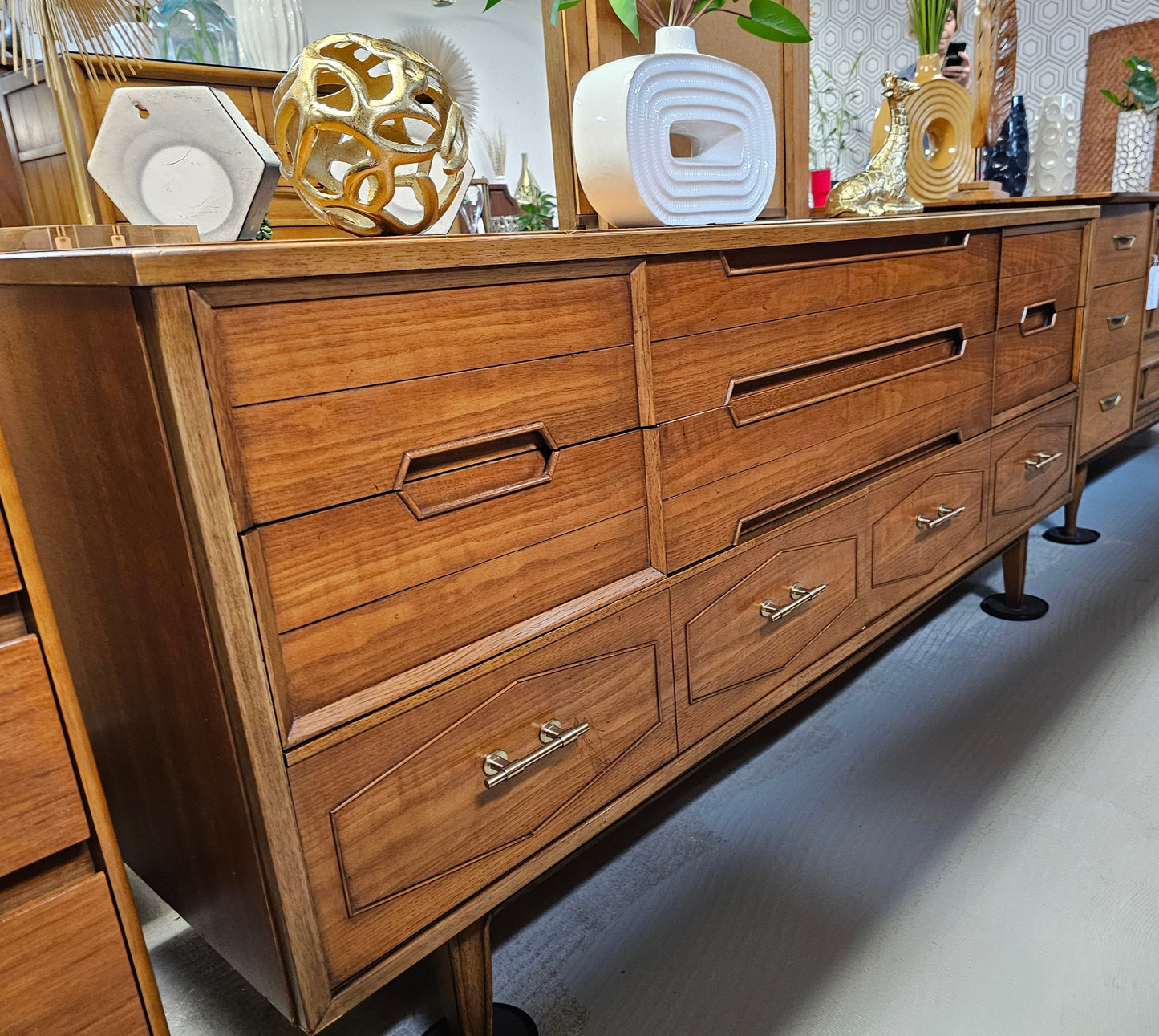 Omega Dresser by Thomasville, Vintage Mid Century Walnut 1960s Dresser