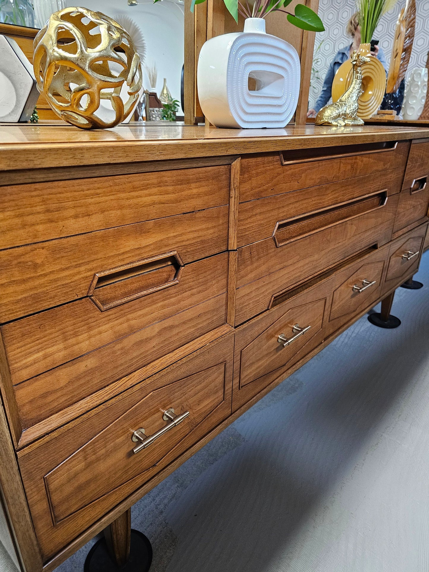 Omega Dresser by Thomasville, Vintage Mid Century Walnut 1960s Dresser