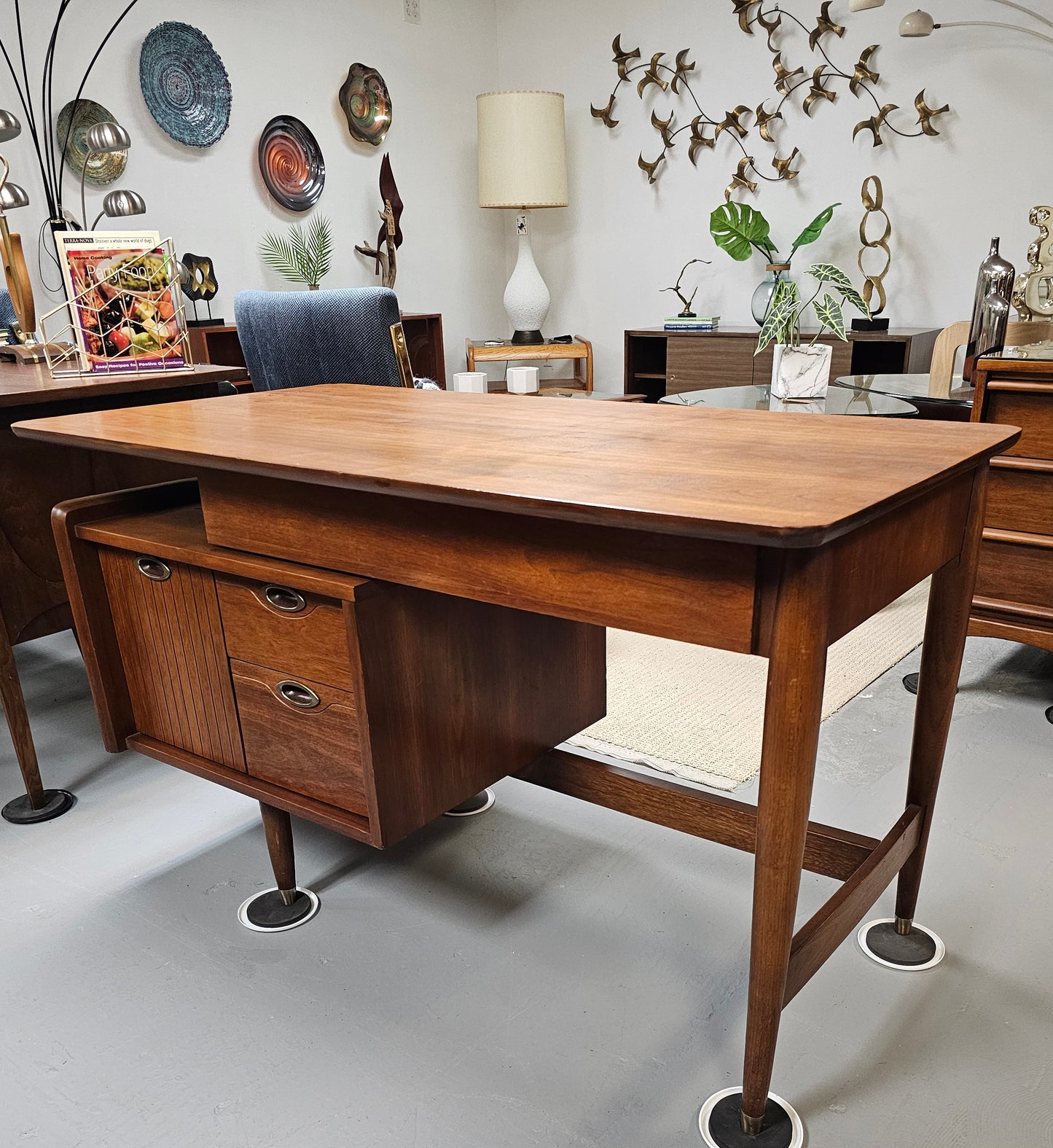 Vintage MCM Hooker Mainline Writers Desk 1960s Walnut