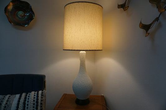 White Vintage Lamp (FREE shipping)